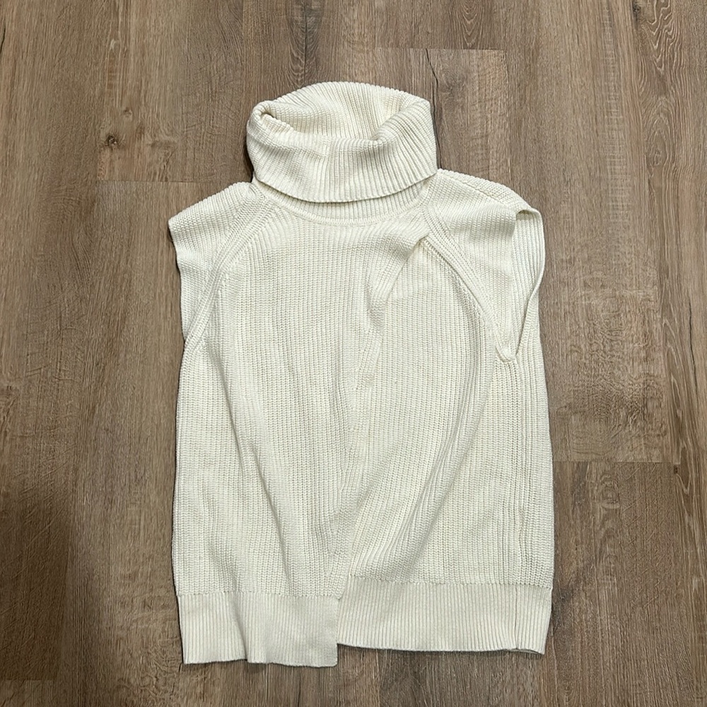 Banana Republic Size Small front open winter vest
